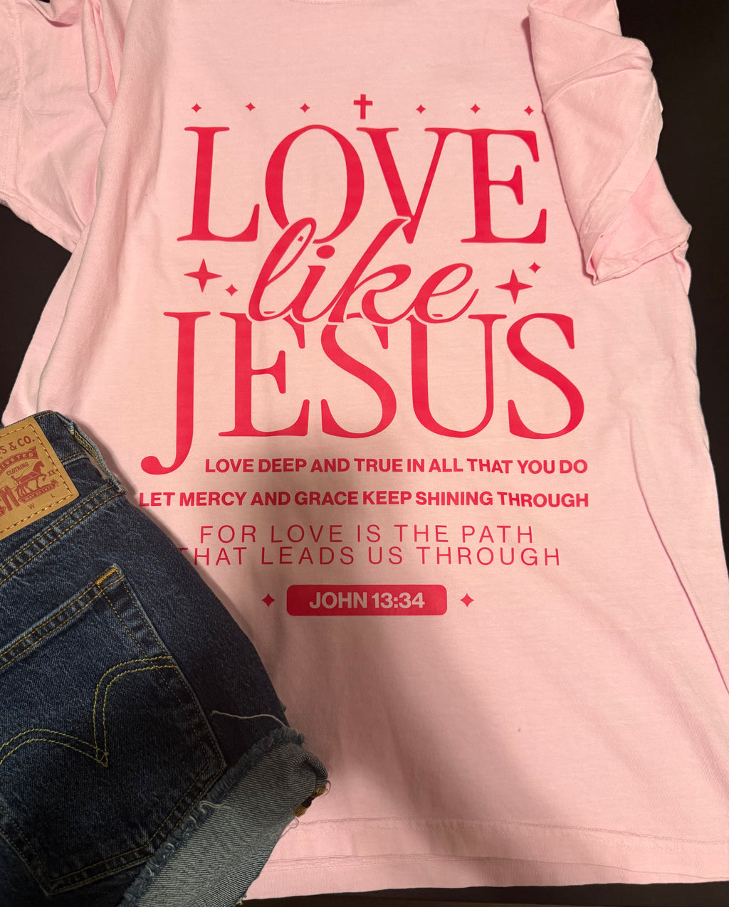 Love Like Jesus Graphic Tee